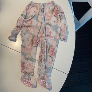 Little bum bum’s , newborn , flower pajamas